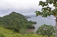 Im Land der Feuerberge – Die unbewohnte Kokos-Insel ist vulkanischen Ursprungs. Angeblich sind Piratenschätze auf ihr versteckt.
