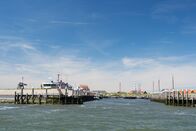 MareTV: Ganz Holland auf einer Insel - Texel – Small harbor in Oudeschild at Dutch wadden island Texel