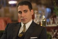 Velvet – Alberto (Miguel Ángel Silvestre) hat Cristina von seiner Jugendliebe erzählt.