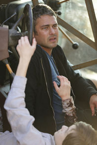 Chicago Fire – Chicago Fire (2013)