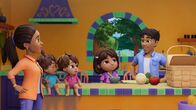 Dora – v.li.: Mami, Isabella, Guillermo, Dora, Papi