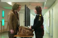 Border – Tina (Eva Melander) ahnt, dass Vore (Eero Milonoff) etwas zu verbergen hat.