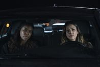 L.A.'s Finest – L-R: Sydney Burnett (Gabrielle Union), Nancy McKenna (Jessica Alba)