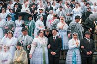 Village X – Die Fastnacht ist eines der wichtigsten Feste der Sorben. Wer hier mittrinkt, ist quasi in die Dorfgemeinschaft aufgenommen.
