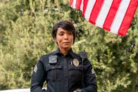 9-1-1 Notruf L.A. – Athena Grant (Angela Bassett)