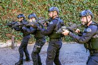 S.W.A.T. – Lina Esco (Christina Alonso), Alex Russell (Jim Street), Shemar Moore (Daniel 'Hondo' Harrelson), Jay Harrington (David Kay).