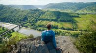 So isst... – Spitzenkoch Sören Anders entdeckt die Mosel von ihrer süßen, steilen und herzhaften Seite.