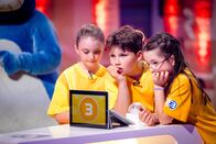 1, 2 oder 3 – Das gelbe Team aus Pfarrwerfen/Österreich ist bereit für knifflige Quizfragen.