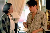 Vier Hochzeiten und ein Todesfall – Carrie (Andie MacDowell) und Charles (Hugh Grant) treffen bei vier Hochzeiten und einer Beerdigung aufeinander.