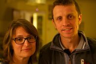 Invasion Erde – Barry, Wales, UK - Lyn and Lucy Thomas at their home in south Wales during interview.(photo credit: Pioneer Productions/M Bexon)