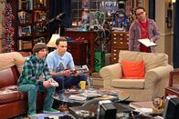 The Big Bang Theory – L-R: Howard Wolowitz (Simon Helberg), Jim Parsons (Sheldon Cooper), Johnny Galecki (Leonard Hofstadter).