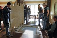 Navy CIS: L.A. – (v.li.) Daniela Ruah (Special Agent Kensi Blye), Eric Christian Olsen (Marty Deeks).