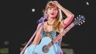 The True Story of ... – Die erfolgreichste Tournee aller Zeiten: Mit der "Eras Tour" reist Taylor Swift 2023 und 2024 um die ganze Welt und nimmt mehr als eine Milliarde US-Dollar ein.