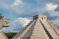 Wildes Mexiko – Temples at Chichen Itza in Mexico.