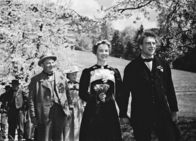 Uli der Knecht – Am Ziel der Wünsche: Heinrich Gretler als Bodenbauer Johannes, Liselotte Pulver als Vreneli, Hannes Schmidhauser als Uli