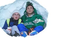 The Goldbergs – L-R: Adam Goldberg (Sean Giambrone) und Barry Goldberg (Troy Gentile)