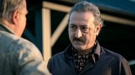 Tatort – Nino Agostini (Claudio Caiolo) wäscht seine Hände stets in Unschuld. Kein Gericht der Welt kann dem Gangsterboss etwas anhaben. Schon mehrfach haben seine jungen Anwälte Nikolas Weber und Erik Nowak dafür gesorgt, dass er straffrei ausgeht.