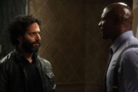 Brooklyn Nine-Nine – Adrian Pimento (Jason Mantzoukas, l.); Terry Jeffords (Terry Crews, r.)