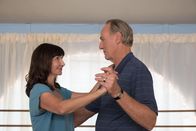 Book Club - Das Beste kommt noch – Carol (Mary Steenburgen), Bruce (Craig T. Nelson).
