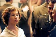 Taking Sides - Der Fall Furtwängler – Emmi Straube (Birgit Minichmayr) ist die neue Sekretärin von Major Steve Arnold.