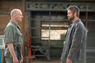 Coriolanus – Die Allianz zwischen Coriolanus (Ralph Fiennes, links) und Aufidius (Gerard Butler) steht schon nach kurzer Zeit wieder vor dem Aus.