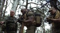 Dragon Soldiers – Artie Cameron (Ruben Pla), Julius Green (Antuone Torbert) und Bobby Tristan (Heath C. Heine)