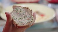Schmatzo - Kochen mit WOW – Radieschenbutter.