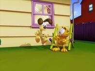 The Garfield Show – Odie findet eine alte Uhr. Als Garfield auf eine ihrer Tasten drückt, bleibt die Zeit stehen, nur Garfield kann sich noch bewegen...