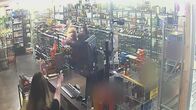 Arabellas Crime Time - Verbrechen im Visier – Ashley Threatening To Shoot While Attacker Wrestles With Tina