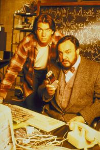 Sliders – Professor Maximilian P. Arturo (John Rhys-Davies) und Quinn Mallory (Jerry O’Connell,l.).