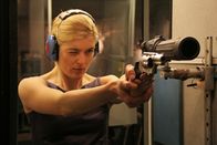Das schöne Leben – Béa (Valérie Donzelli) bereitet sich auf die Konfrontation mit dem Erpresser vor.