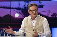 Maischberger – moderator und Arzt).