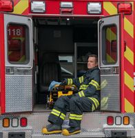 9-1-1 Notruf L.A. – Bobby Nash (Peter Krause)