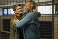 Der letzte Bulle – Andreas Kringge (Maximilian Grill, l.); Mick Brisgau (Henning Baum, r.)