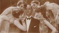 Sündenbabel Berlin – Schöne Frauen, leichtlebige Playboys: Das Kino spiegelte den Zeitgeist der wilden 20-er perfekt wider.