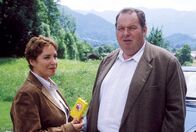 Der Bulle von Tölz – Katerina Jacob (Sabrina Lorenz), Ottfried Fischer (Benno Berghammer).