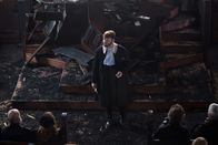 Salem – Wird Cotton (Seth Gabel) zur Schachfigur des Dunklen Lords, um die Menschen in Sicherheit zu wiegen, während der Teufel in Ruhe ihren Untergang plant?