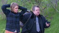 Justified – Ava Crowder (Joelle Carter) und Bob Sweeney (Patton Oswalt)