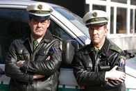 Switch Reloaded – (4. Staffel) - Geswitcht: Toto (Michael Müller, r.) & Harry (Peter Nottmeier, l.) - Die Zwei vom Polizei-Revier ...