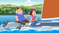 Family Guy – Chris Griffin (l.); Meg Griffin (r.)