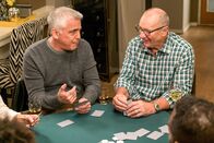 Modern Family – Adam Arkin (Reece), Ed O'Neill (Jay Pritchett).