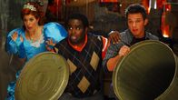 Disaster Movie – v.li.: Enchanted Princess (Nicole Parker), Calvin (Gary 'G. Thang' Johnson), Will (Matt Lanter)