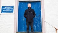 Mord auf Shetland – Unter erschwerten Bedingungen muss Detective Inspector Jimmy Perez (Douglas Henshall) einen Mord in seinem Heimatort aufklären.