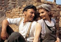 Rama Dama – Hans Stadler (Werner Stocker) und Kati Zeiler (Dana Vávrová). Weiteres Bildmaterial finden Sie unter www.br-foto.de.