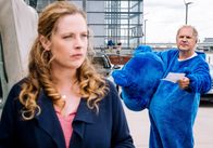 Meine Mutter ... – Toni (Diana Amft) lernt Kurt (Uwe Ochsenknecht) kennen.