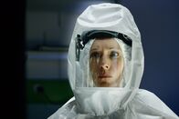 Toxic – Die Biologin entdeckt ein unbekanntes Virus: Ophélia Kolb als Roxane