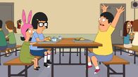 Bob's Burgers – An ihrer Schule soll - wie jedes Jahr - ein Musical aufgeführt werden. Doch während Courtney all ihr Herzblut in das "Waffen der Frauen"-Musical steckt, haben Louise (l.), Tina (M.) und Gene (r.) Pläne für eine ganz andere Vorführung ...