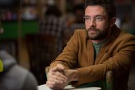 Playing It Cool – Kann Scott (Topher Grace) seinem Freund bei den Recherchen für eine Liebeskomödie behilflich sein?