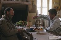 Dialog mit meinem Gärtner – Der Gärtner (Jean-Pierre Darroussin, l), Der Maler (Daniel Auteuil, r)