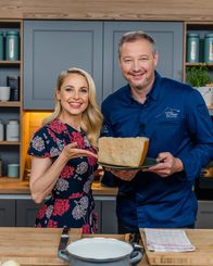 Silvia kocht – Silvia Schneider, Andreas Döllerer („Ofenzwiebel, Parmesan & Bergheu“ und „Pasta e fagioli“).